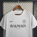 Camisa Edição Exclusiva Paris Saint Germain x Balmain Paris Branca 2023 - Masculina