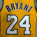 Regata Los Angeles Lakers Kobe Bryant Amarela 2008/09 - Hardwood Classics