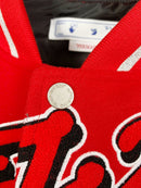 Jaqueta Off-White c/o Chicago Bulls Varsity Patchwork
