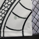 Camisa Real Madrid Dragon Branca 2022/23 Torcedor - Masculina